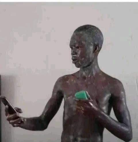 KasieFarao's tweet photo. @Julius_S_Malema Ao bann "maba hambe jump jump" https://t.co/pFlBkbLPnS