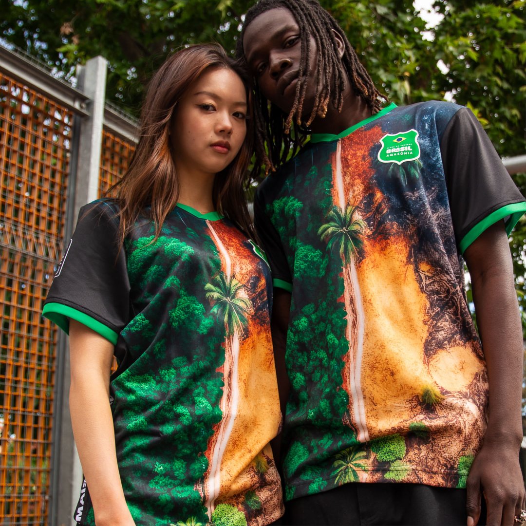 We're excited to announce that the Brasil Amazônia home football kit is now available for purchase!

This kit is a powerful symbol of the club's commitment to protecting the Amazon rainforest. Combining Brazilian football with environmental activism, the kit features lush