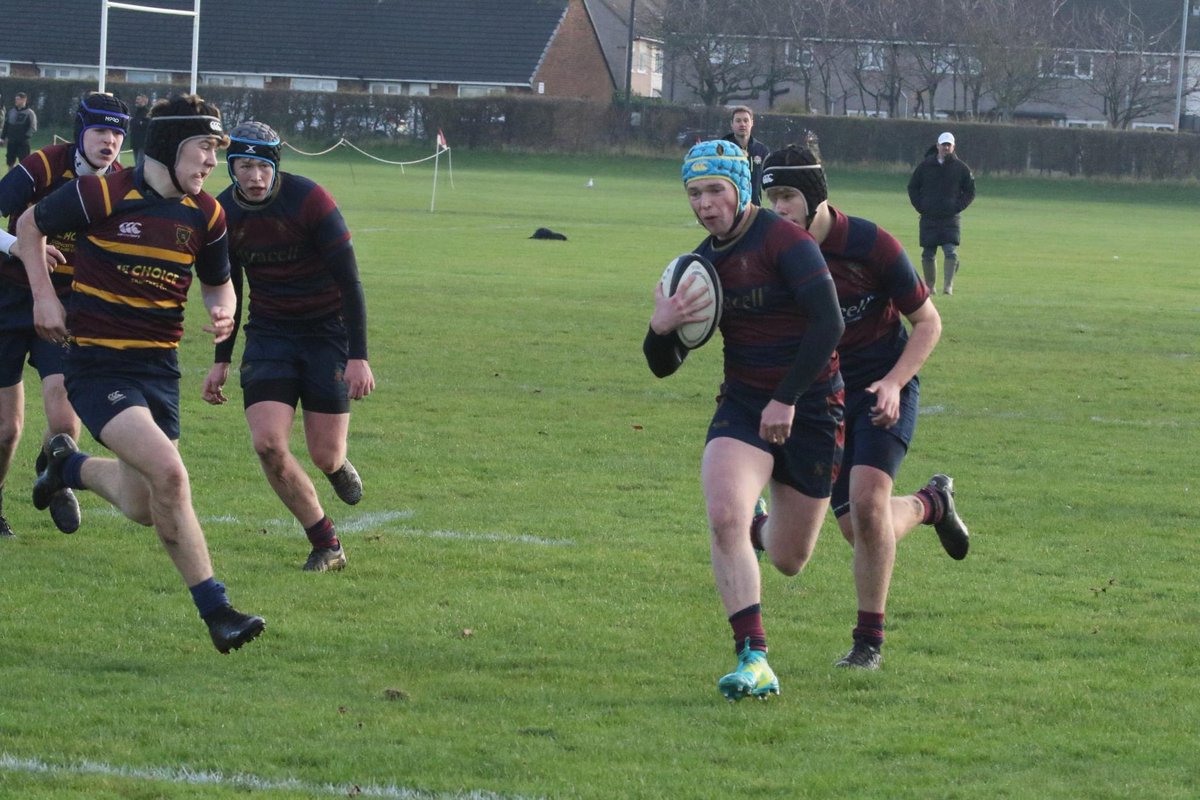 RUGBYSHS's tweet photo. 📸 𝐅𝐢𝐫𝐬𝐭 𝐗𝐕 in action on Saturday against St Mary’s College, Crosby. 

👏 @ScarisbrickHall won the match; 26 - 14. https://t.co/mp1Z4ieGVN