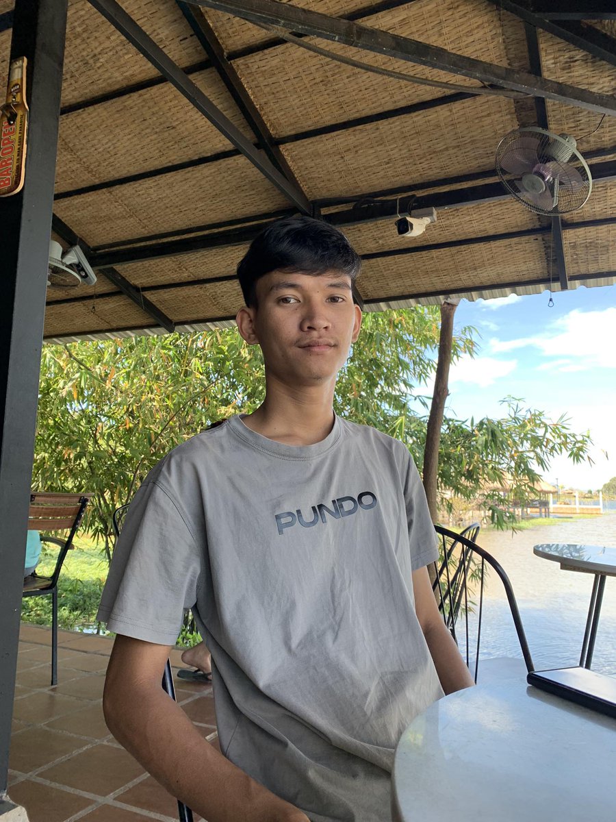 បុត្រ tweet media
