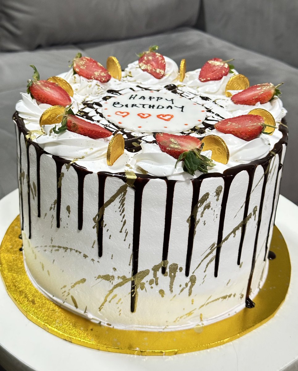 Happy new week beautiful people. What are you ordering from us??