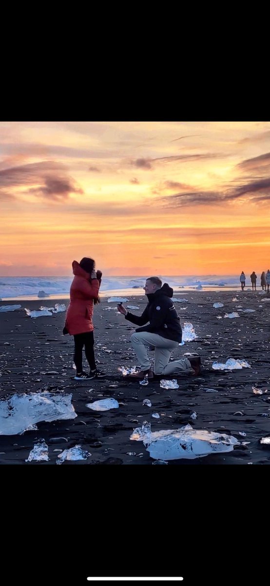 I brought my own ice to Iceland 😅 💍