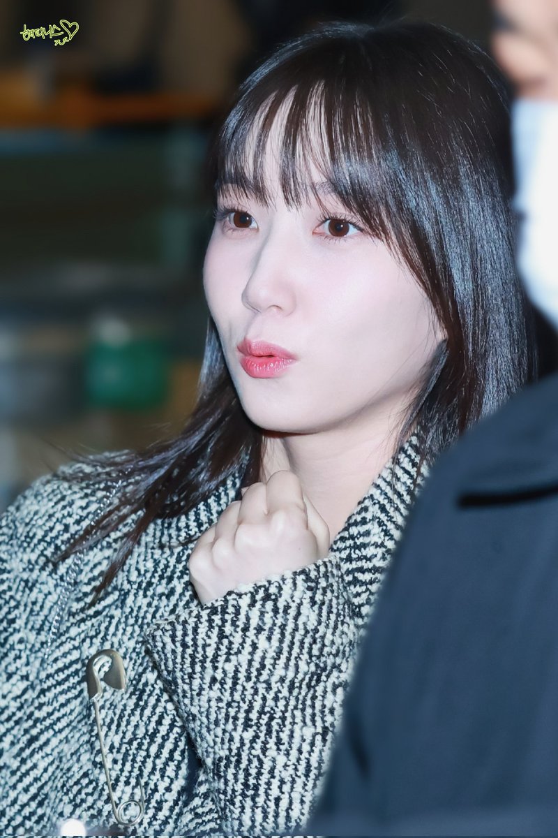 Eb_Happiness_'s tweet photo. 231127 인천공항 출국🛫
❣️❣️
#박은빈 
#ParkEunBin https://t.co/UOR9PUKnnF