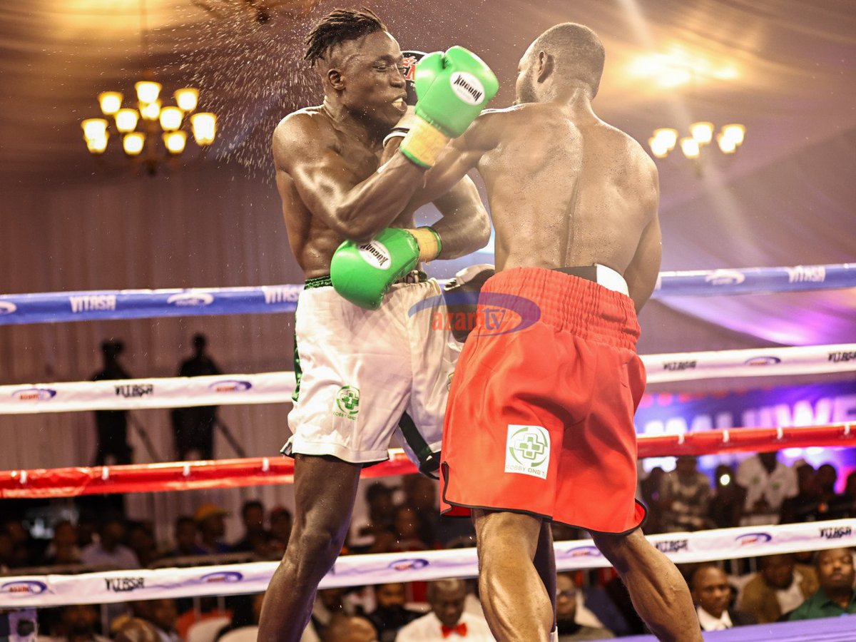 azamtvtz's tweet photo. #Vitasa Baada ya kumpiga mara mbili Dullah Mbabe...Je, ungependa sasa Eric Katompa apigane na nani!?
#TheJungleFight #EricKatompa #DullahMbabe https://t.co/BbHJgVOejl