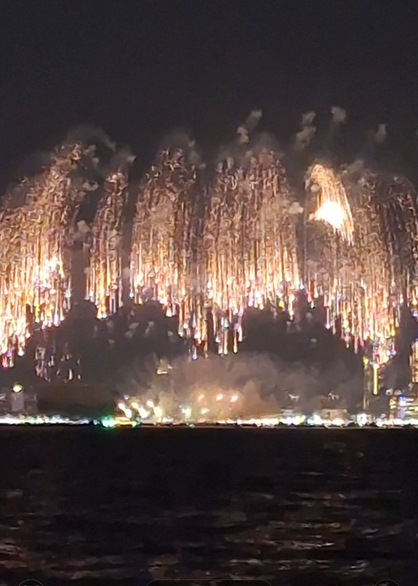 ตกปลา&amp;ดูพลุ พัทยา