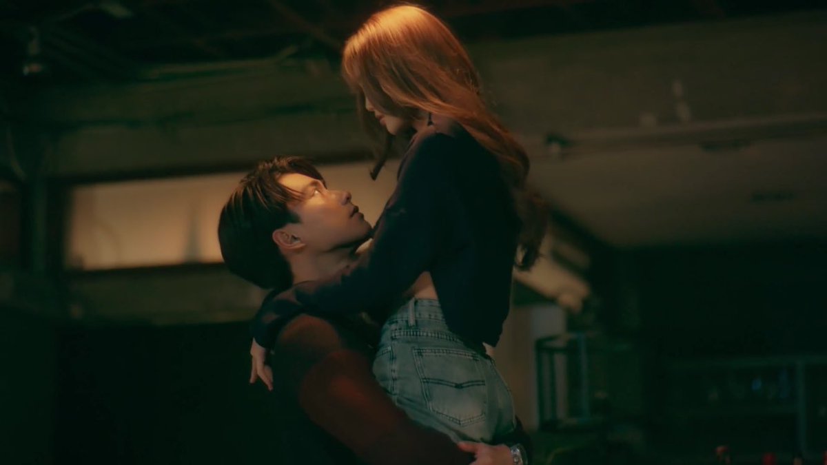 YuJimin_Bae's tweet photo. My Dream Pairing ( A thread)
Ohm Pawat and Piploy for Itβs Okay to Not Be Okay (thai version)
I see the visionπ
@GMMTV
#kongmay #ohmpawat #piploykanyarat #ohmploy #ohmpiploy https://t.co/UMCtY90jCy
