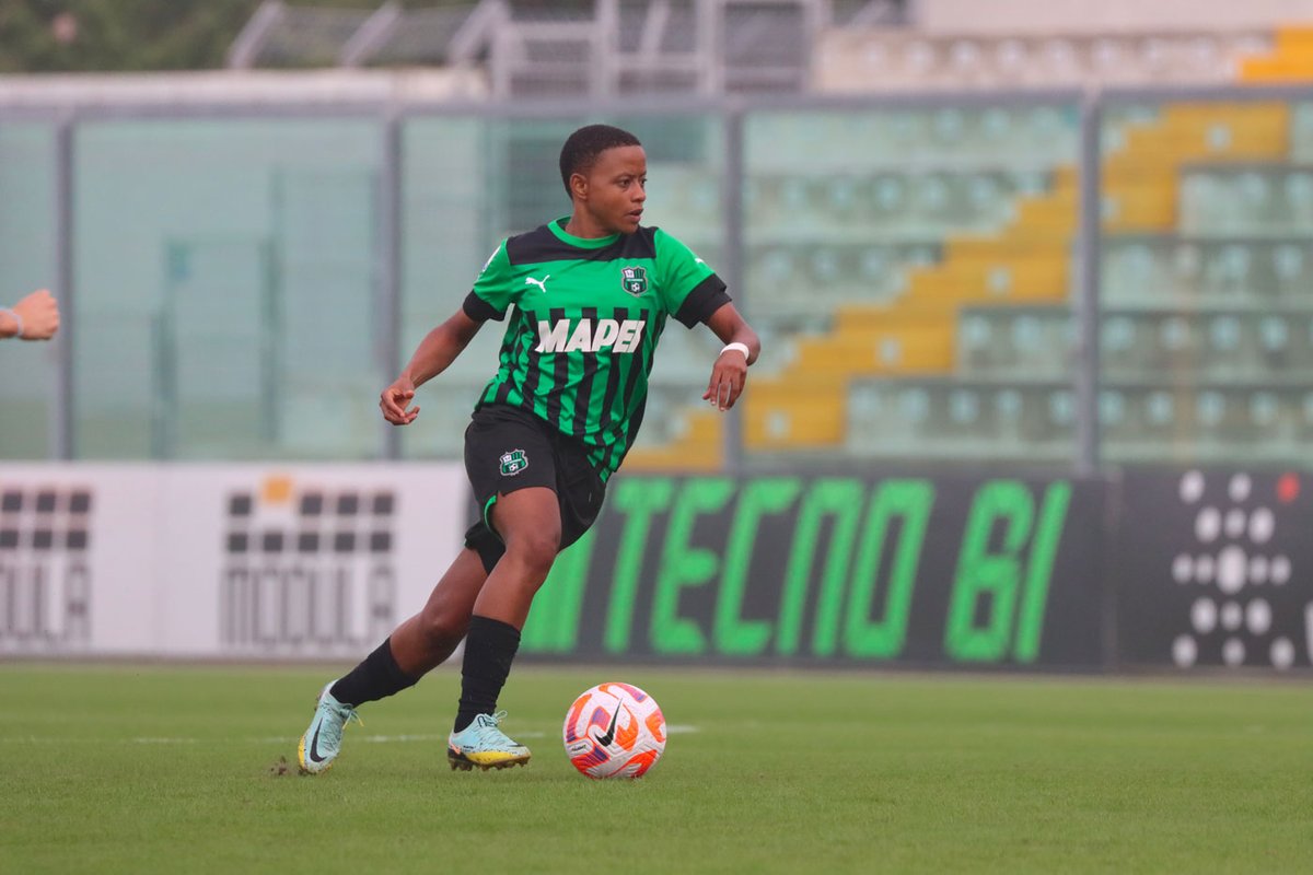 Giorgia Tudisco 🇮🇹 and @fifinhojane 🇿🇦 came on as substitutes in the 2nd half to help @SassuoloUS in a 4-0 away win v Sampdoria in #SerieAfemminile. #LTAplayers sassuolocalcio.it/femminile/seri…