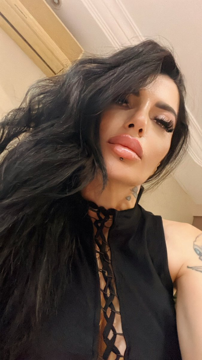 handan (@handanldem) on Twitter photo 