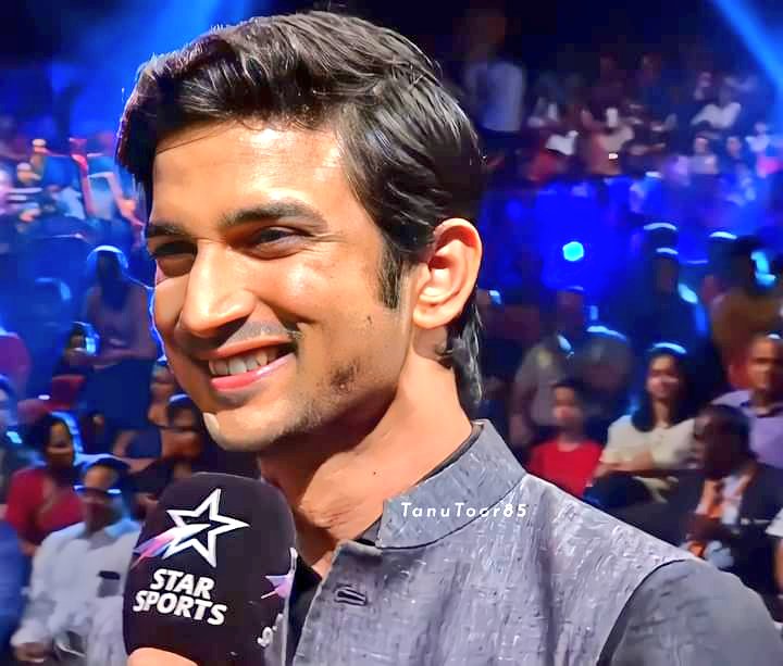 Hemant Vardani - Fighting for Sushant 🙏🙏🇮🇳🇮🇳 (@hemant36182804) on Twitter photo Sushant a man who spreads renaissance everywhere.. 💞💞
A man who awaken our consequences.. ❤❤
A man like sushant is blessing for all of us 💖💖
#JusticeForSushantSinghRajput 
#BoycottBollywood
Sushant A Renaissance Man Sushant a man who spreads renaissance everywhere.. 💞💞
A man who awaken our consequences.. ❤❤
A man like sushant is blessing for all of us 💖💖
#JusticeForSushantSinghRajput 
#BoycottBollywood
Sushant A Renaissance Man
