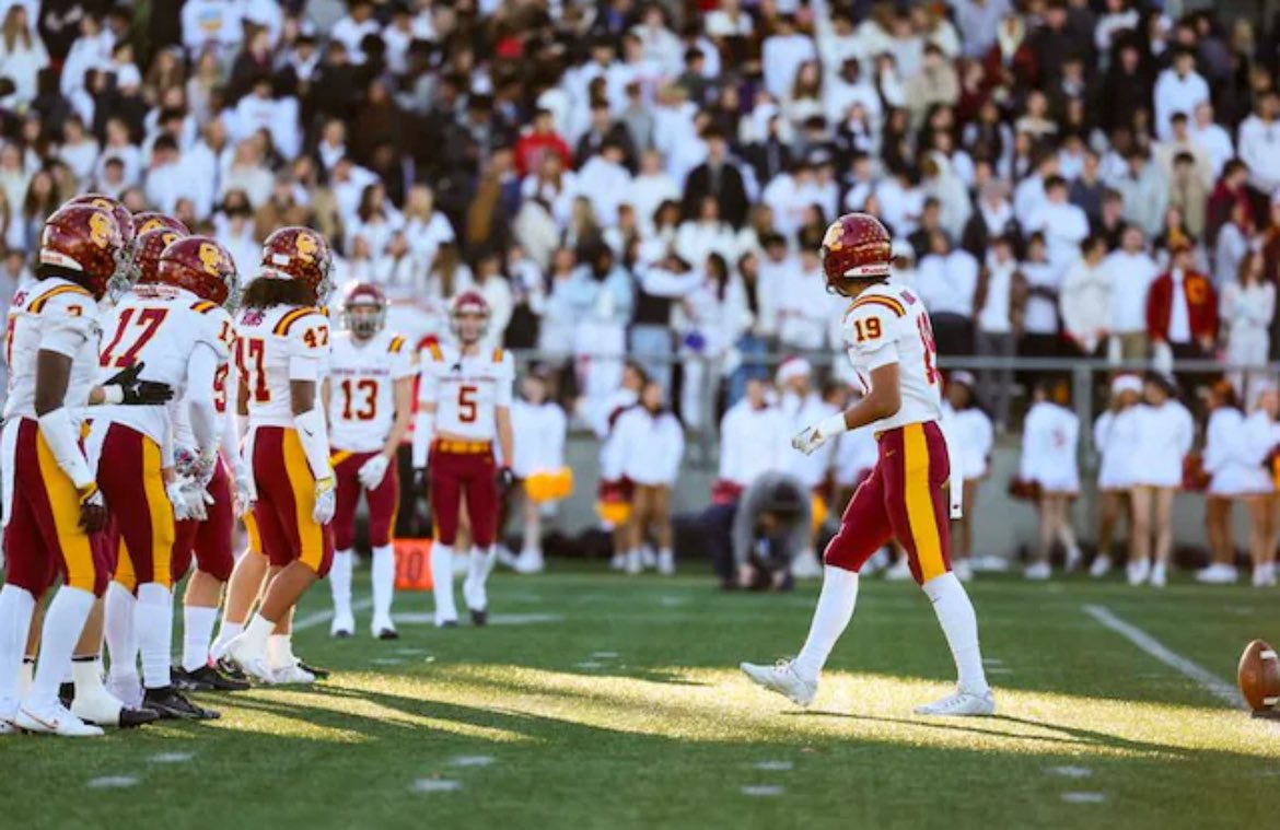 landon_kelsey's tweet photo. ‼️Full Junior Season Highlight‼️- State Champs🏆
@B12PFootball @AndrewNemec 

https://t.co/I5VJTWoq6L https://t.co/AG8P7NIOxM