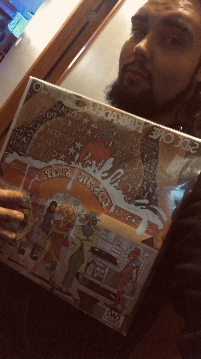 InnermissionEnt's tweet photo. Thanks Kelsie! I had a great time in Joliet. We had some laughs and some drinks, spun some of my favorite vinyl. I’ll be back very soon for more fun making fun of the obsessive stank troll who’s stalking us. #DiceShades #Illinois #AllinTogetherNow https://t.co/571zO6dYmS