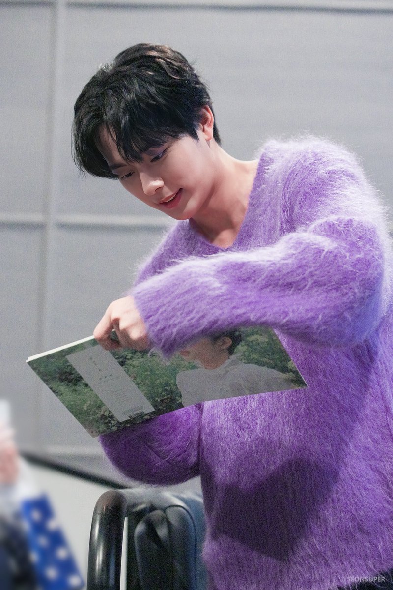 231123 #사채소년 무대인사
강남 cgv
왕십리cgv
#유선호
#사채소년_만났다