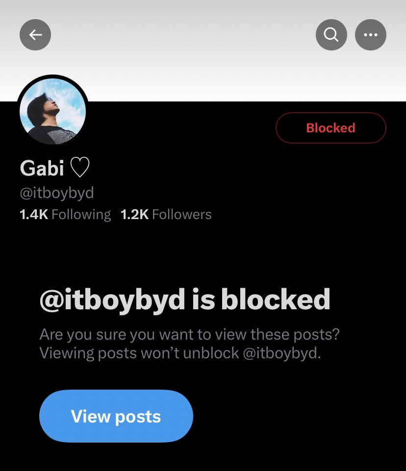 [REPORT &amp; BLOCK] 🚨

PLEASE REPORT &amp; BLOCK!

This account is throwing hate comments to 🤖

‼️DONT ENGAGE‼️

🔗 x.com/itboybyd?s=21