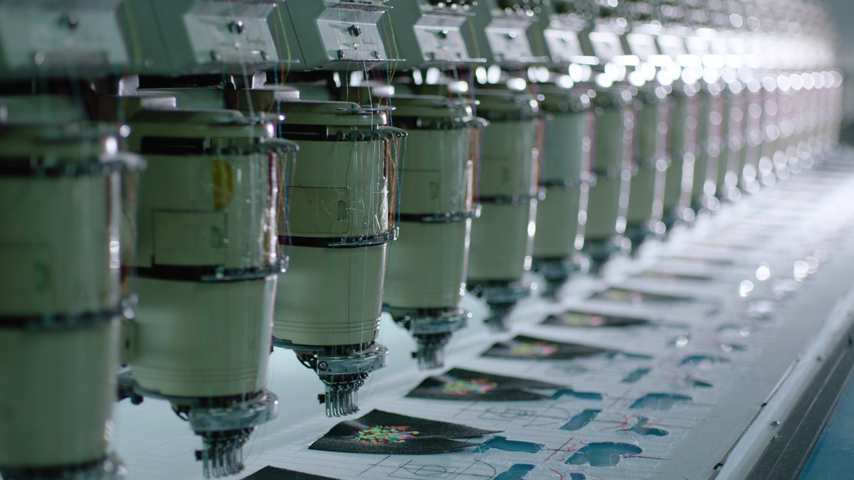 aungcrown1998's tweet image. 🧵✨ Witness the magic as our imported embroidery machines work their artistry, creating stunning designs on these caps. 🧢😍 Experience the perfect blend of craftsmanship and style, transforming ordinary caps into personalized works of art. 🎨👌
#EmbroideryMachines #CustomCaps