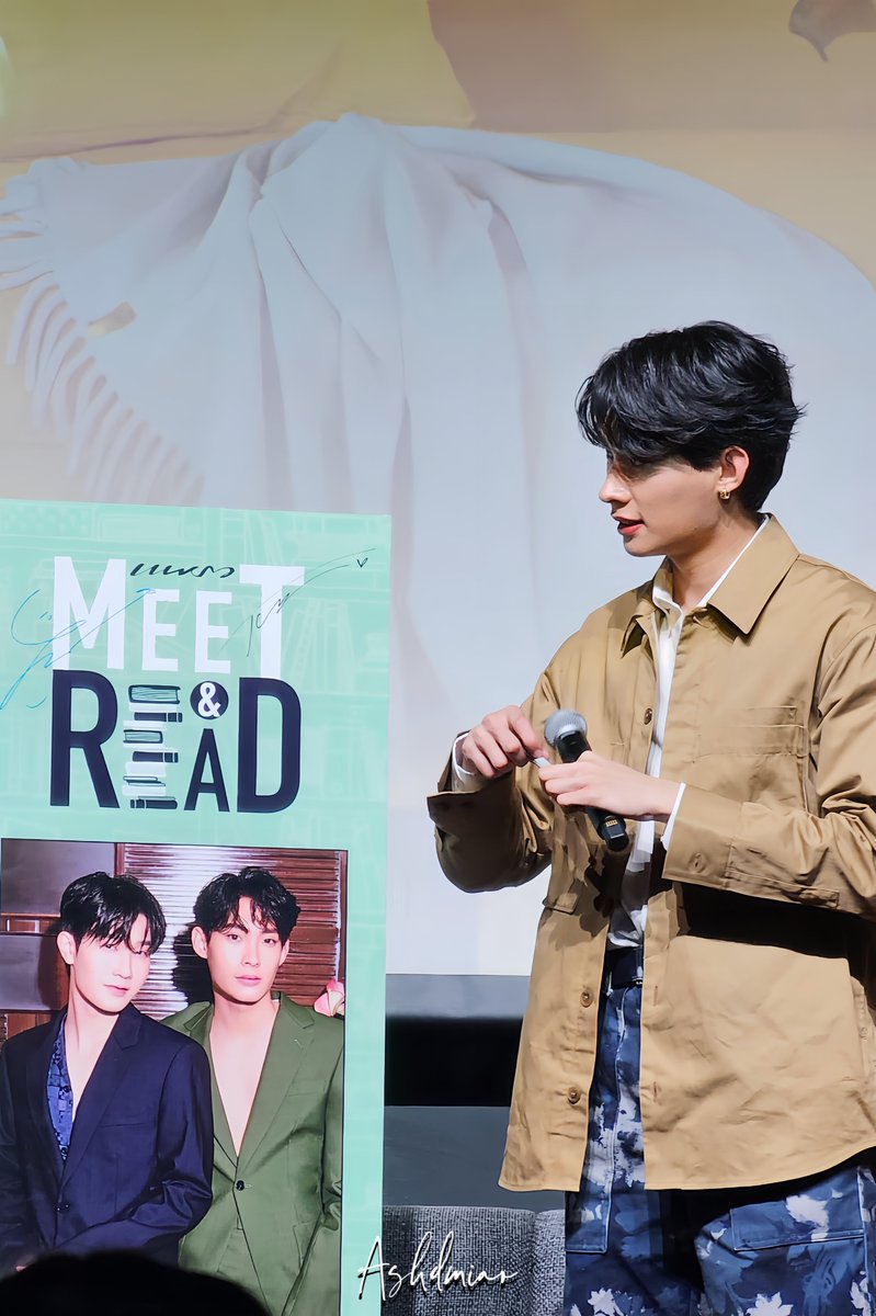 ashdmiao's tweet photo. 181123
— @TutorKrp —
#PraewMeetAndReadXTutorYim #TutorKrp #TutorYim #400KVerifiedForTUTOR https://t.co/iLk7rkCqoz