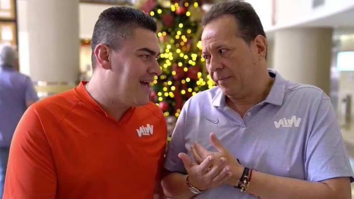 SaqueAmargoX's tweet image. Definamos esto de una vez y para siempre como tuiteros civilizados. 

¿Quién debería narrar los partidos de la Selección Colombia en Fútbol RCN?

🔁 si @EduardoLuisFut 

♥ si @Cantantedelgol