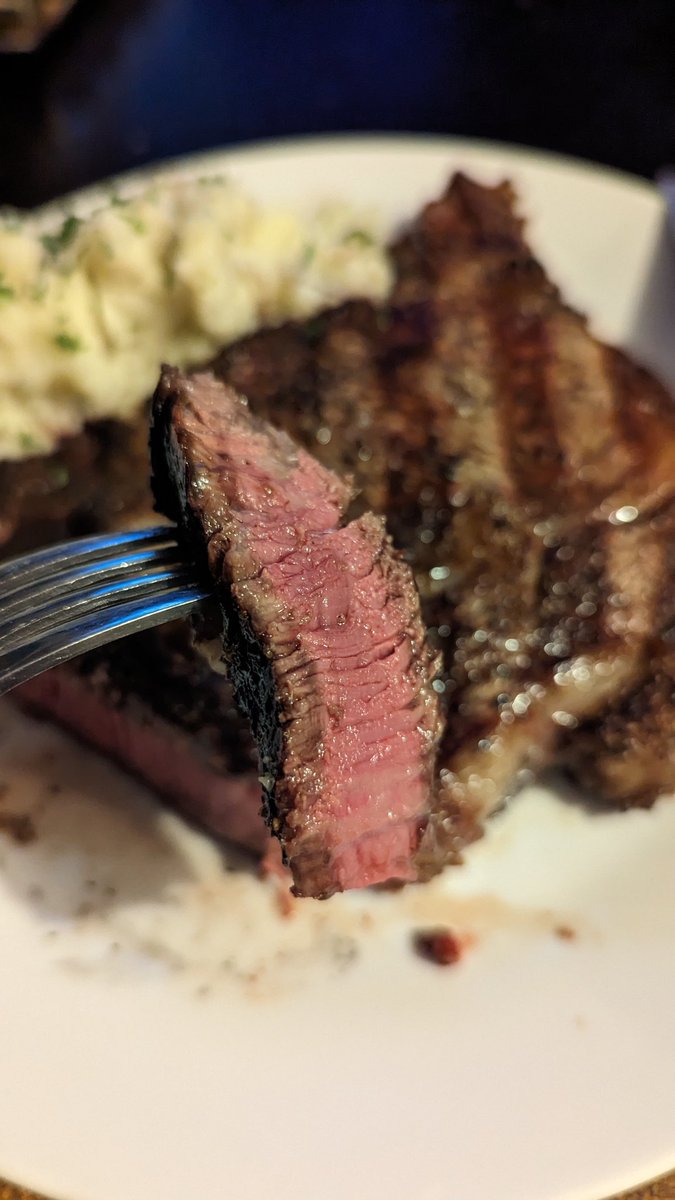 TellSimon's tweet photo. AAA Prime Rib Griller &amp; Country Garlic  Mash.  And yes, there were grilled veggies tonight.

#sundaydinner #homecook https://t.co/9dkKMrbtow