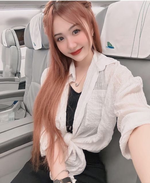 NanoBall88's tweet photo. Khi cuộc đời cho bạn ngàn lý do để khóc thì bạn hãy cho đời thấy mình có ngàn lý do để cười #gaixinh #xinh #chaobuoisang https://t.co/LR1T13gIPw