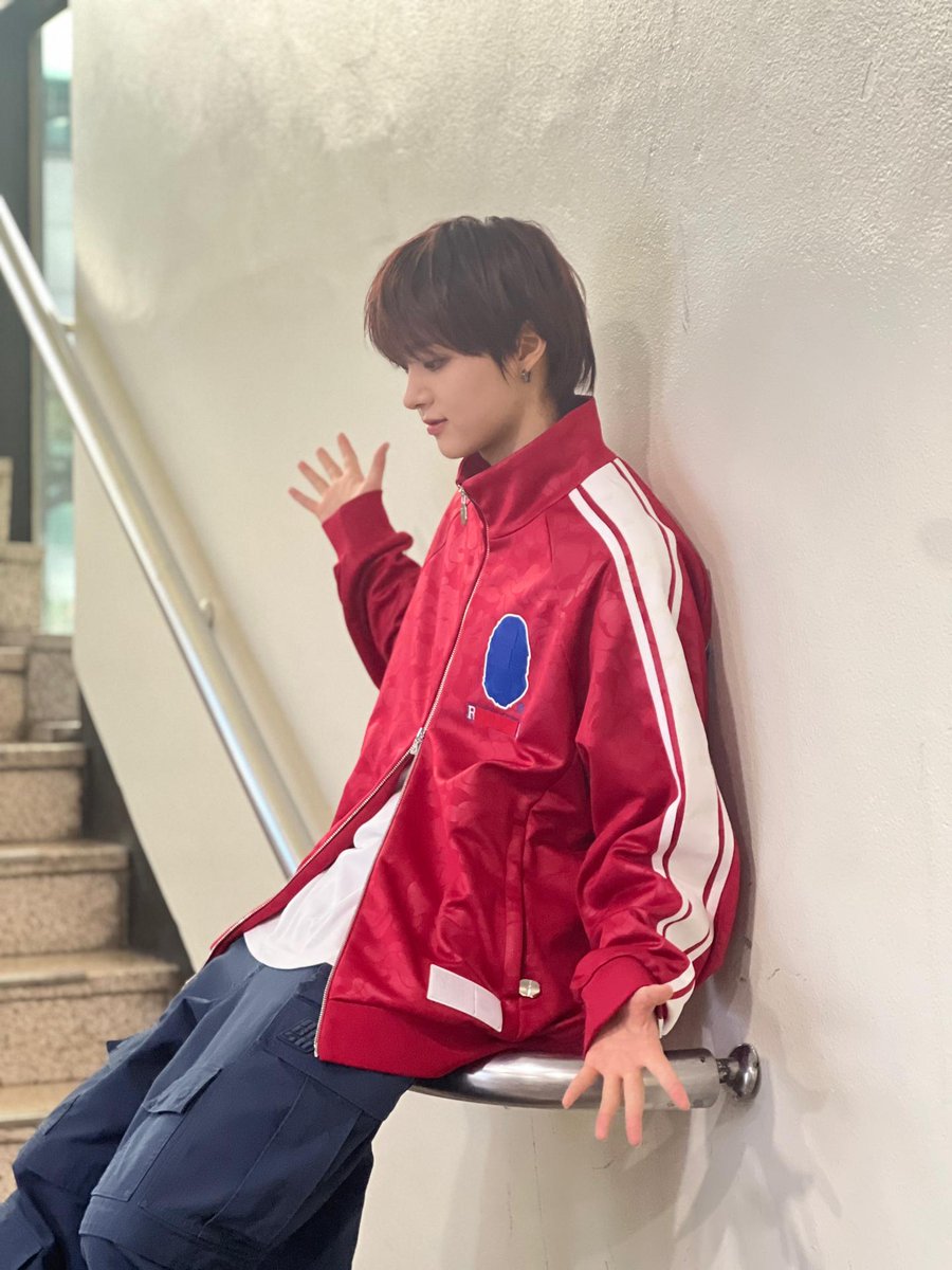 andTEAMweverse tweet picture