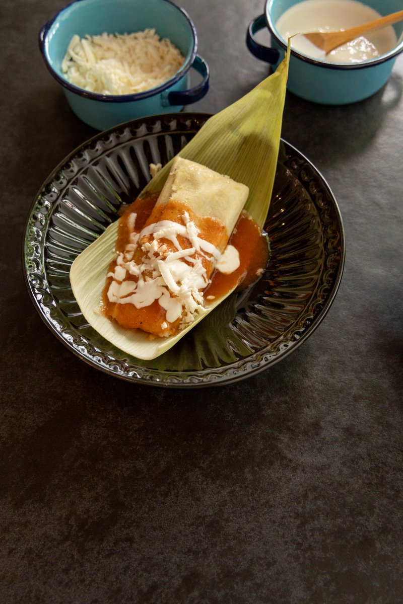 La carta de Azulísimo es un homenaje a la gastronomía de la CDMX, te invitamos a disfrutar la selección de tamalitos que el chef Zurita eligió para esta carta. Conoce más en azul.rest