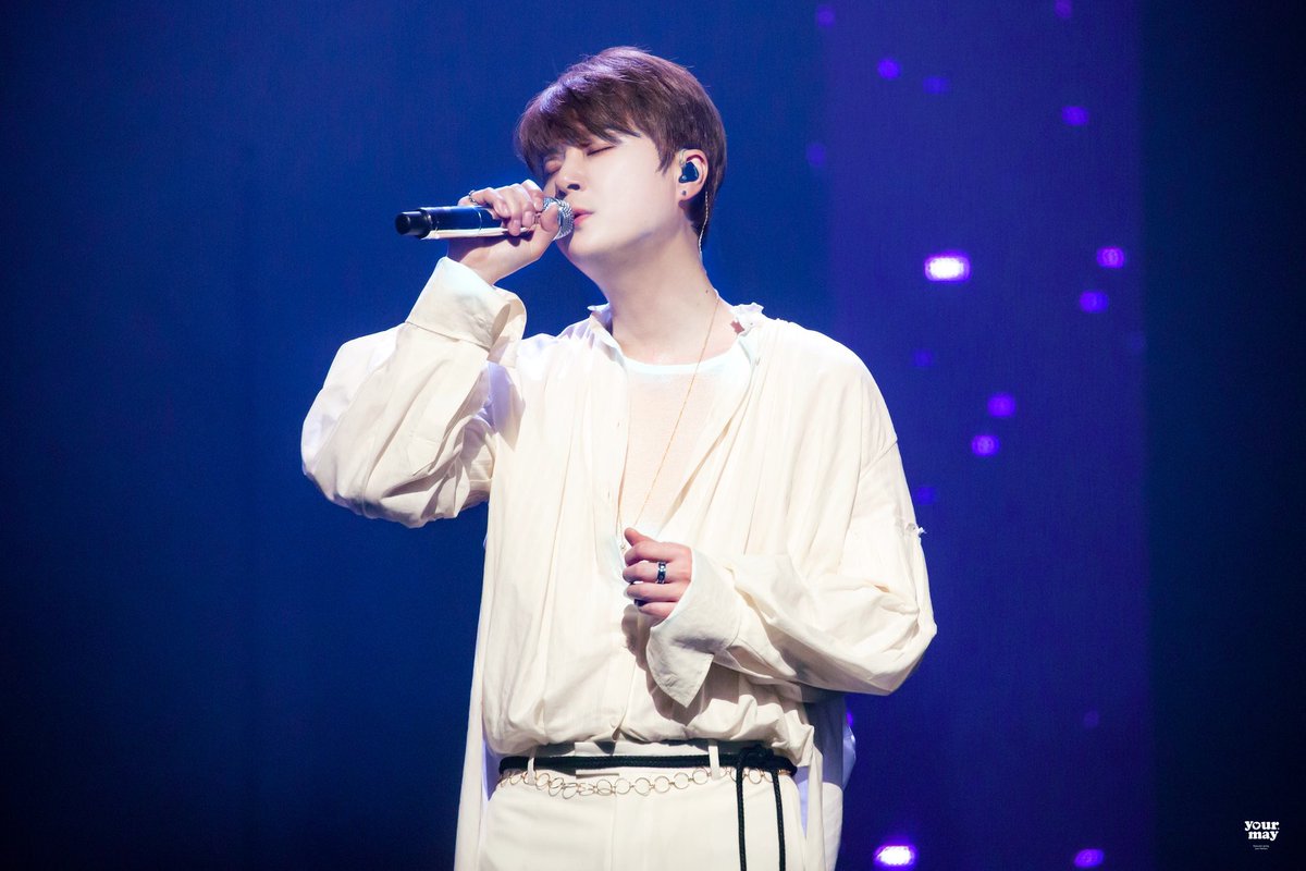 우리의 메인보컬 신혜성의 생일을 축하해요.
오빠 노래를 언제나 그리워하고 있어요.

#HAPPY_HYESUNG_DAY
#신화 #신혜성