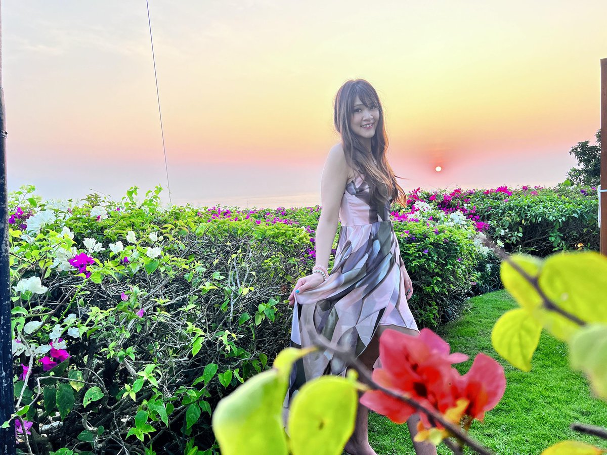 WingW15's tweet photo. GM π
Last week of Nov'23
Happy girl will always generate positive output
#happymindset
*photo in Bali π₯° https://t.co/xTn7LPJ6i5
