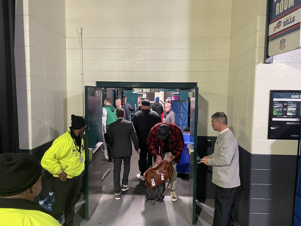 Nick Sirianni was not able to shake the hand of Sean McDermott on the field because of the wild overtime walkoff TD but he made sure he went into the Bills locker room after the game with Howie Roseman to shake Sean’s hand