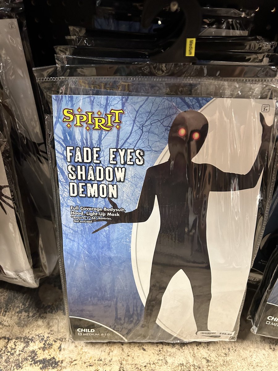 lommmaaaaa's tweet photo. Thinking about the names for these costumes at spirit halloween https://t.co/iGkmhj1sR6