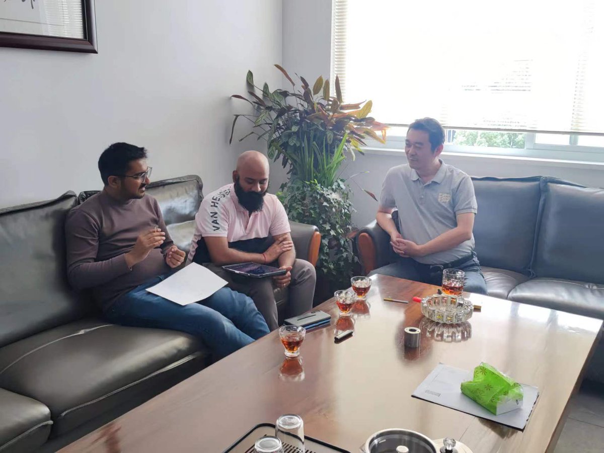 simonliu218's tweet photo. Winroller Goes Global: Paving the Way for International Success
https://t.co/gYI5v33JRZ
#Winroller #GlobalExpansion #MotorRoller #Automation #Innovation https://t.co/DgolmGBsnq