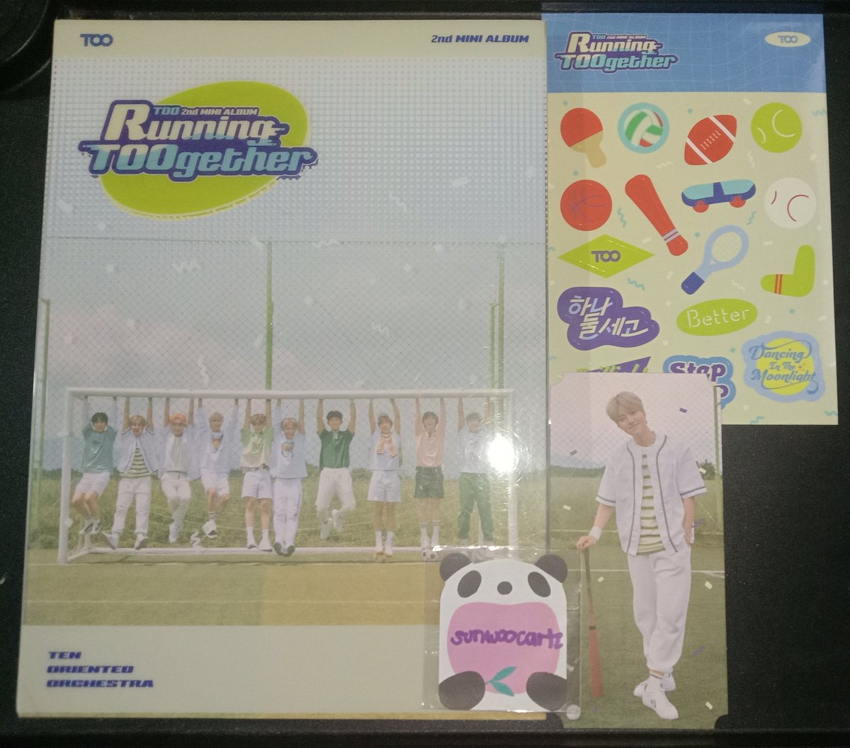 sunwoocartz's tweet photo. SALE WTS LFB PH
TOO TO1 Run Toogether Album

💸179 (120 payo)
https://t.co/PdJn7zoPbf

DOP: 2 days reservation
MOP: gcash/sh0pee
LOC: Makati
MOD: sco, ggx, flash, j&amp;t

#swcartz_onhand
🏷 unsealed inclusions postcard poster stickers https://t.co/jM7PE5Atsn