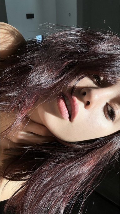 Something new 💋 https://t.co/YKpT9PtCTU<a href="/tag/nopantiesnoproblem"class="tags"><span>#nopantiesnoproblem</span></a>