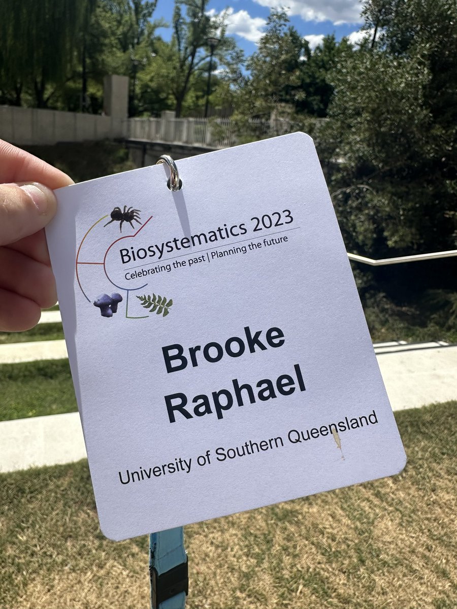 Day 1 of #Biosystematics2023!! Very cool to visit the Alma Mater of 2/3 of my supervisors… @ANU @DearnaleyJohn