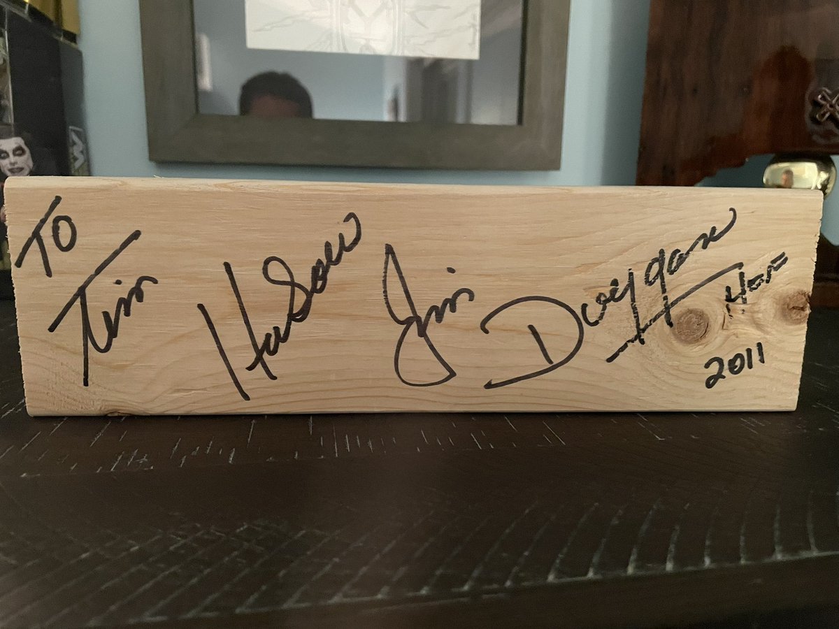 TPowellwrites's tweet photo. Totally thankful! @RealHacksawJim this means so much to me! Thanks a lot Tough Guy!!! https://t.co/BF1rDvjYlF
