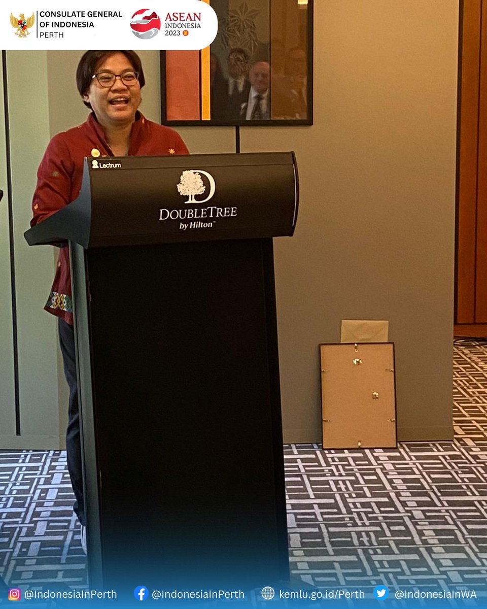 IndonesiaInWA's tweet image. Pada Senin (20/11) Konjen RI resmi ditunjuk menjadi Dean of Consular Corps of  Western Australia (CCWA) menggantikan Ahmad Fikri Zakian, Konjen  Malaysia yang telah menjabat sebagai Dean CCWA sejak September 2023 

#IniDiplomasi
#CCWA