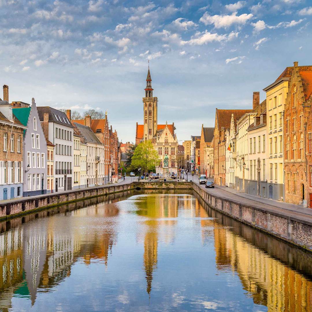 It's confirmed! Exactly a year from now, my 2024 European holiday instead of TIFF24 will be November 21st - Nov 30th: London, Paris, and for my first time, Bruges! I'm sure it'll be like a fucking fairytale!🇧🇪
#InBruges #Ifyouknowyouknow