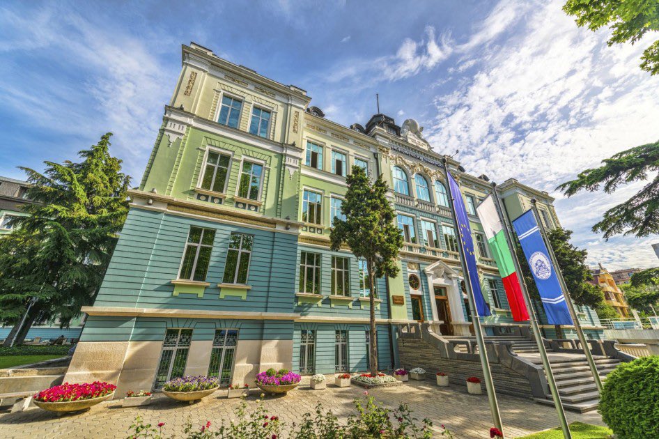 OnAirWithViktor's tweet photo. @Culture_Crit Varna, Bulgaria, is stunning https://t.co/RJJ5Yw1jIQ