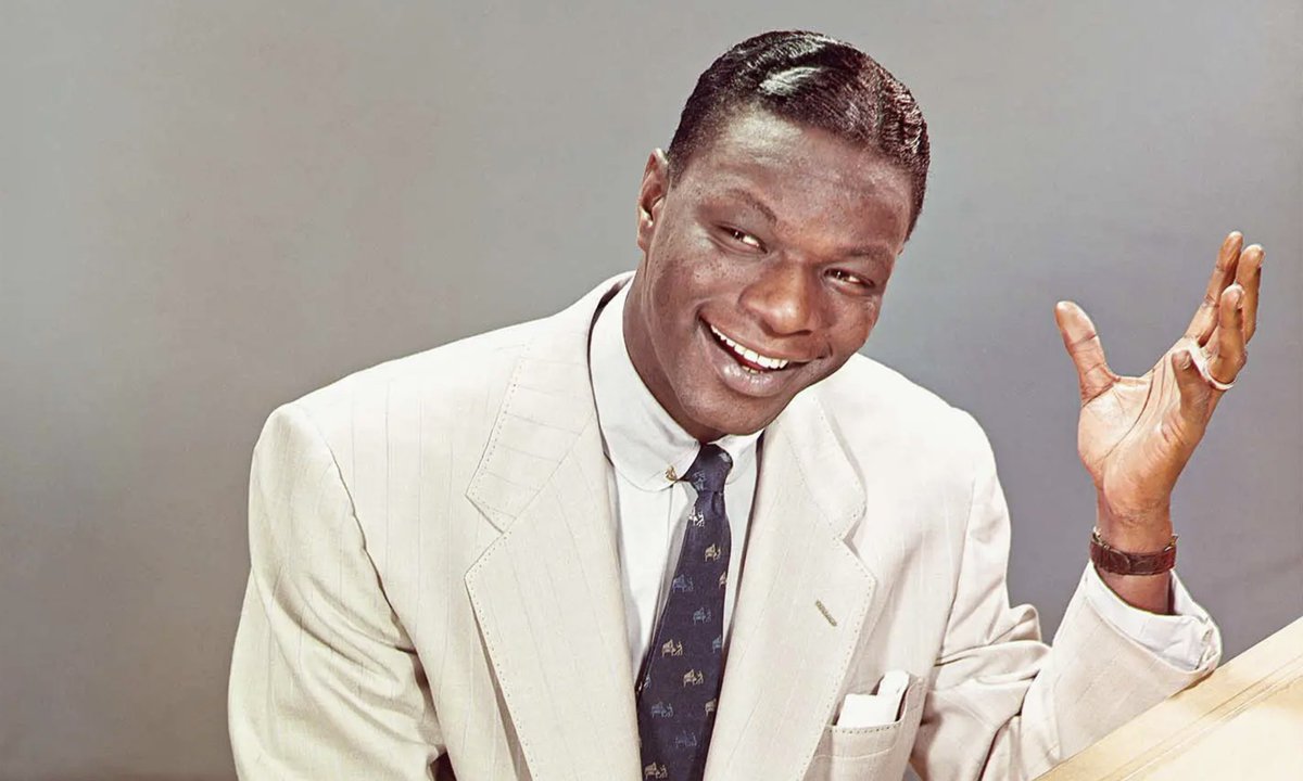 covertitlan's tweet photo. ¡Esta semana tenemos un #Covertitlan dedicado al único e inigualable, Nathaniel Adams Coles, mejor conocido como #NatKingCole! No se lo pierdan este martes en punto de las 8pm por @HorizonteJazz 107.9 FM con @genteimprobable @ymariaemilia https://t.co/weRQdcium9