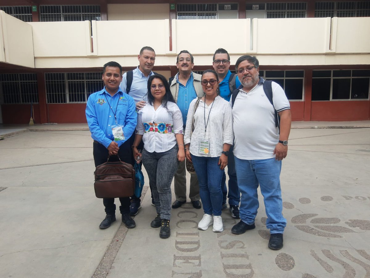 UbilfridoVG's tweet photo. We had the pleasure of participating in the National and International Congress of Phytopathology in Mexico.  Where topics of Phytosanitary importance were addressed, we also had the pleasure of meeting with specialist researchers from different countries. https://t.co/sevMpuVFbH
