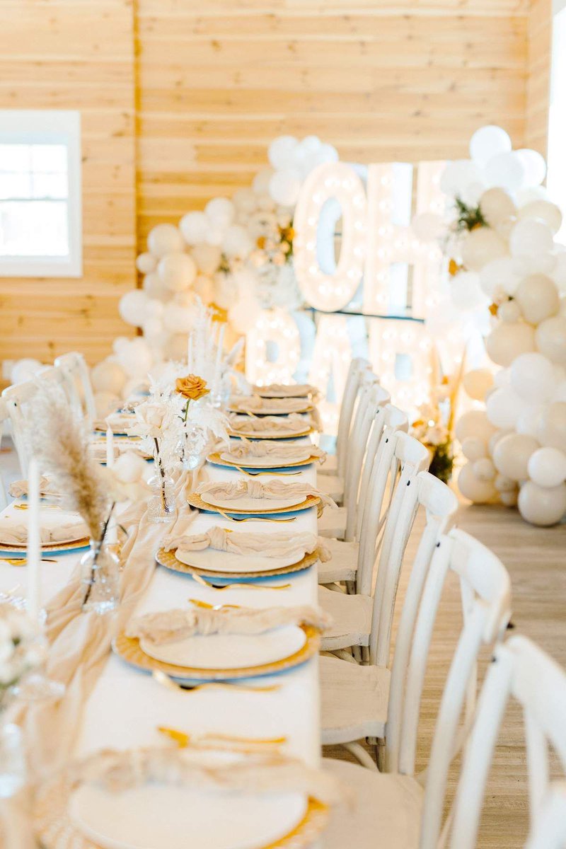 catchmyparty's tweet photo. Don't miss this gorgeous boho baby shower! Love the table settings! https://t.co/edbUEIMRPX #catchmyparty #partyideas #boho #bohoparty #girlbabyshower https://t.co/3aXackj679