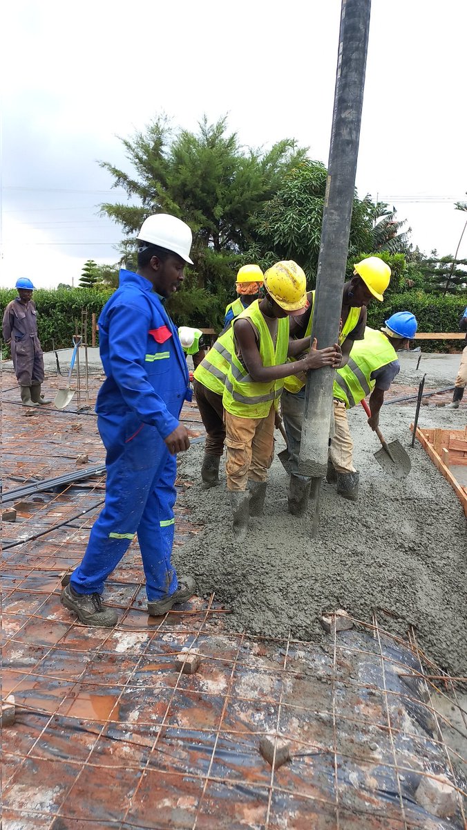 kevinkamaumucha's tweet image. Don't forget. I'm a general building contractor.

#jenganyumbastandard