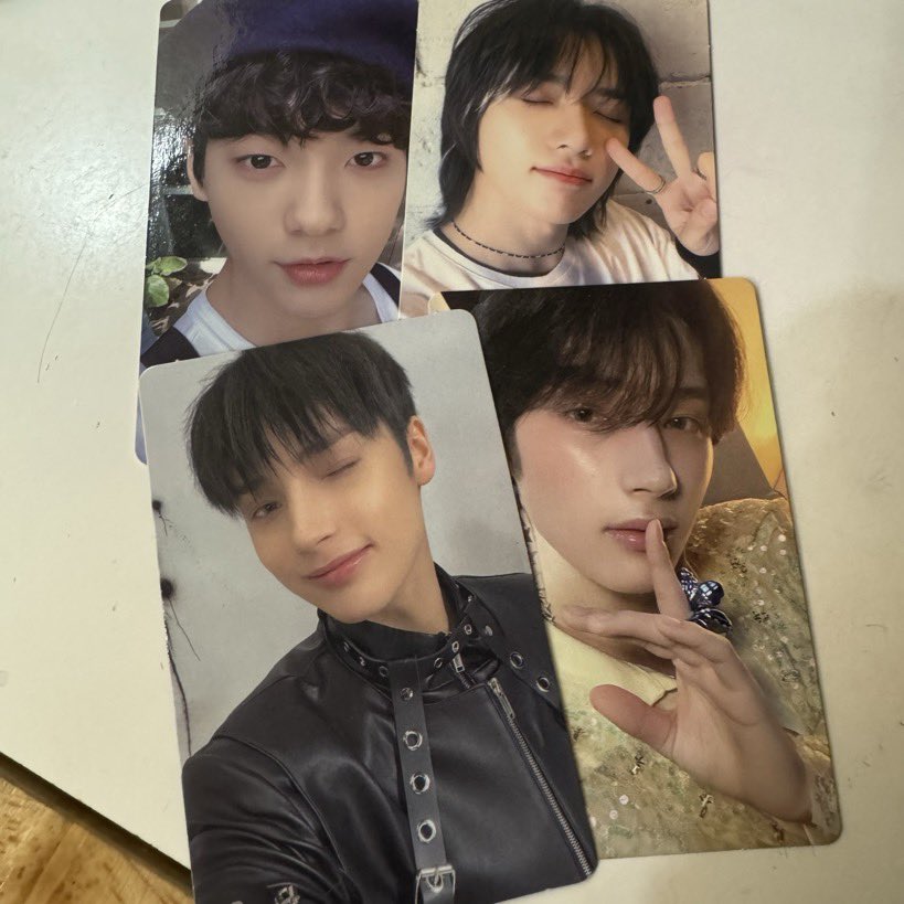 soogyuselca's tweet photo. wts lfb ph

— gyu pikit set

• 2000 flexi dop (less 50 if payo)
• pbd in alt | onhand | mint condi
• loc: dvo 
• mod: jnt

https://t.co/uk7ZuMqp3p 

# sg20 kinder soobin cw ums chaotic wonderland pc pob https://t.co/D5EVTCBLyt
