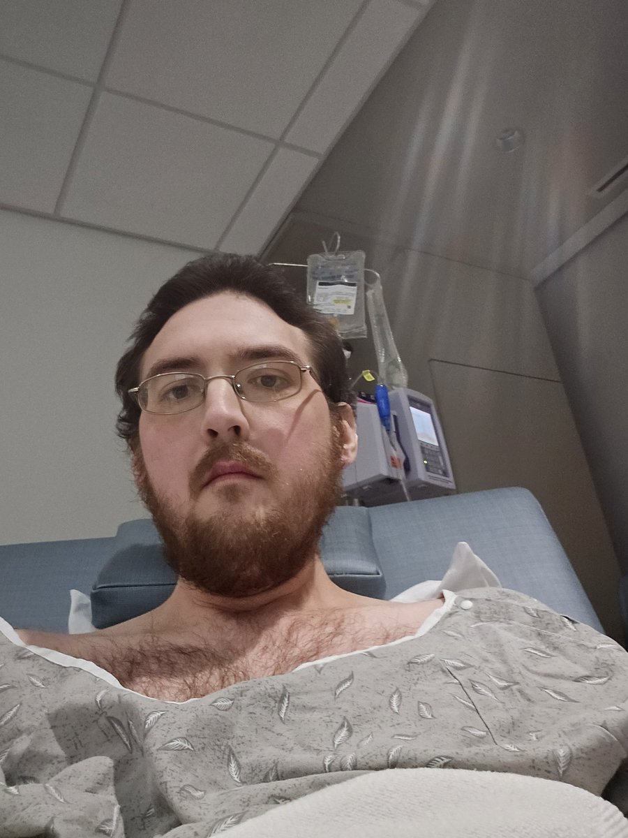 bosskwar's tweet photo. See guys don't worry. Just surviving. https://t.co/IlWSHjtnrO