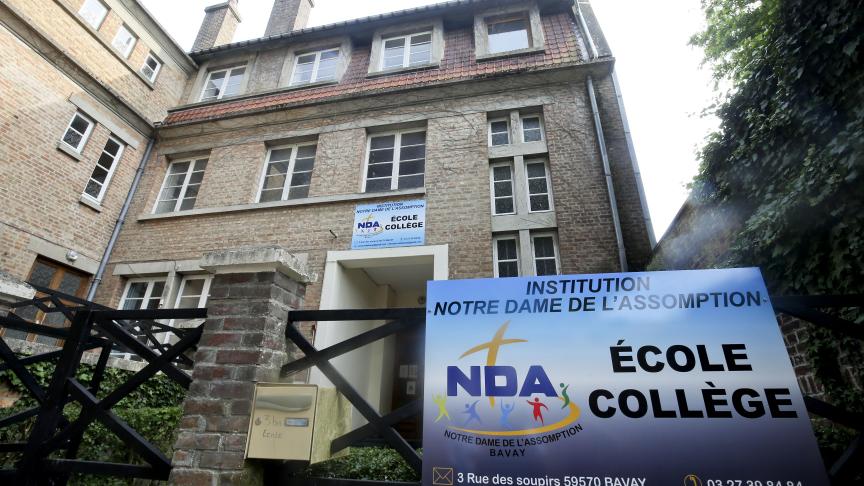 DHFoundationD's tweet photo. DH-Foundation fait don de 50 ordinateurs portables à 4 établissements scolaires privés catholiques du diocèse de Cambrai. Découvrez notre communiqué de presse ici https://t.co/3up9KTBeex 
#éducation #inclusion #solidarité #Cambrai #fondation https://t.co/vuVuMVkqbH