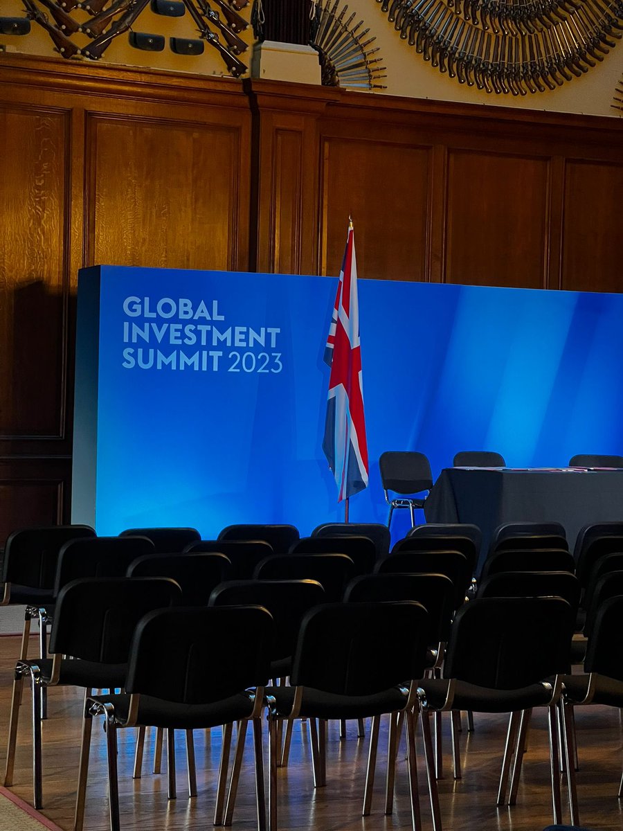 Our very own King of AI &amp; chief tech officer at #fruitcast, Raymond Martin, is striding the corridors of Hampton Court today as part of a v select &amp; prestigious line up representing #innovation in UK to the world's top investors at #gis2023. So proud of the team to get to here.