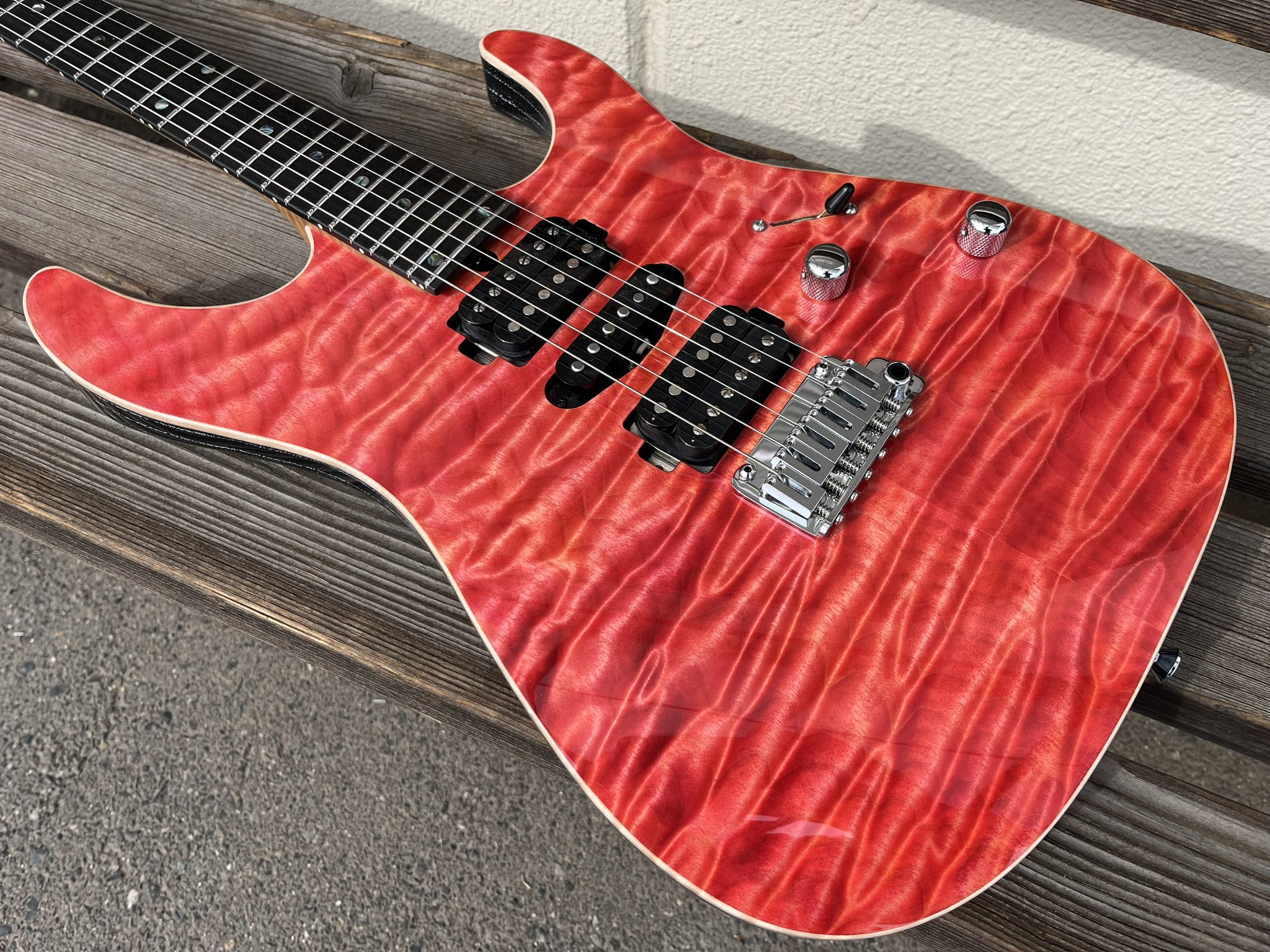 T's Guitars on X: 
