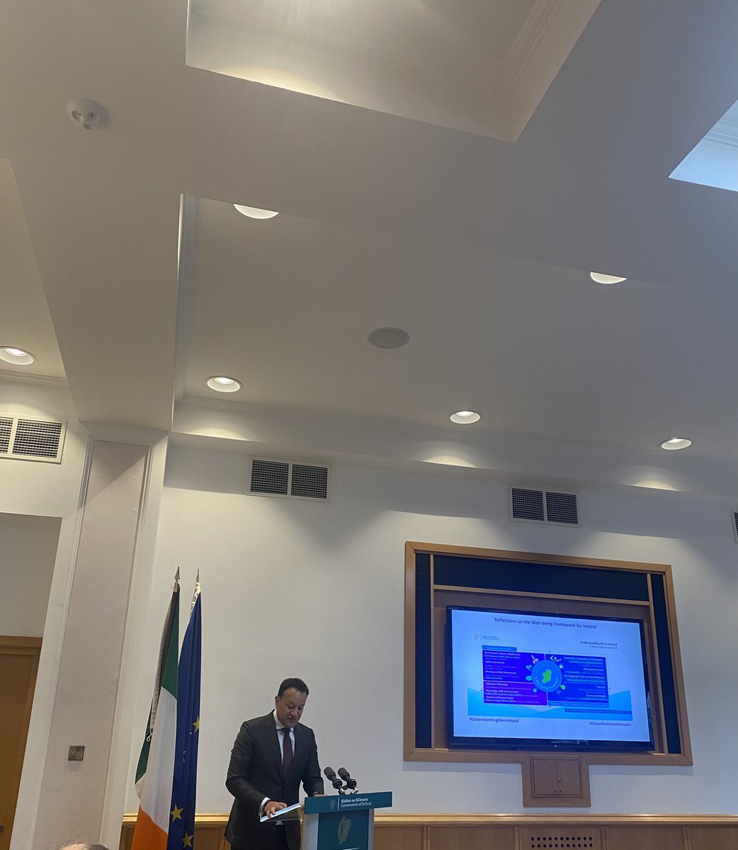 Noelle_OC's tweet photo. Taoiseach @LeoVaradkar launches reflections on Ireland’s Wellbeing framework in Gov. Buildings- Carrie Exton from @OECD outlines where 🇮🇪 ranks across 38 OECD Members - civic engagement & voter turnout in Ireland disappointing
#understandinglifeinireland #ansaoléirinnathuiscint https://t.co/cjEbxXMmVP