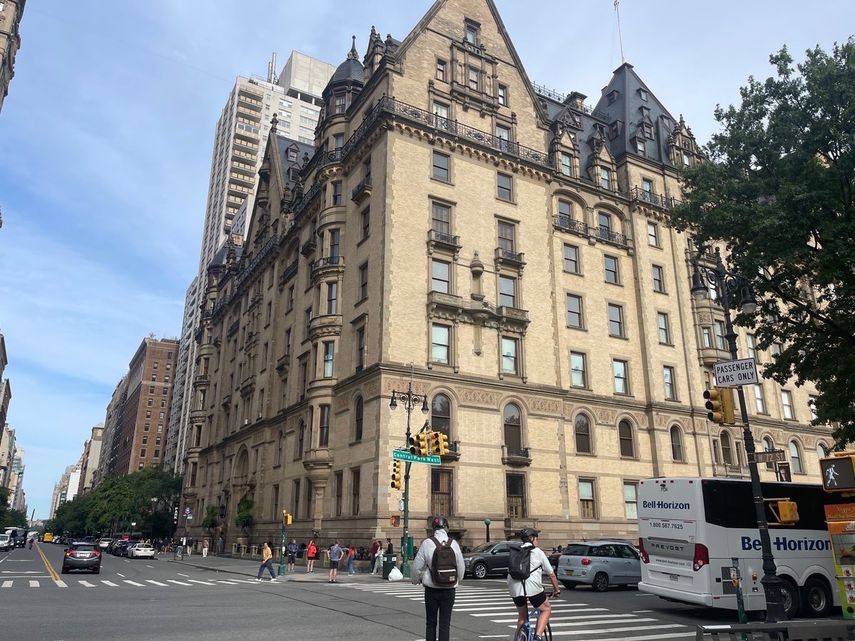 n0cruisecontrol's tweet photo. My recent NYC debark tour with @PrincessCruises took us around Manhattan by coach with spare time at the Rockefeller centre and a walking tour in Central Park before being driven to JFK. I highly recommend it! #princesscruises #shoreexcursion https://t.co/OEcR8yAMBl