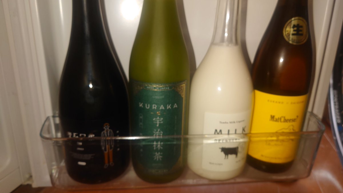 RadXIII's tweet photo. まだまだあります。
ちょっとしたお店になりそう。
集めたくなる悪い癖が存分に発揮されてますね😄 https://t.co/PeQOo3l2jE