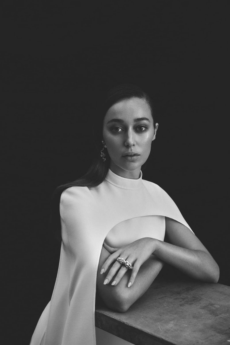Michellethe100's tweet photo. So proud of you! ❤️Beautiful Woman 🥰 I love you so much 💝 @DebnamCarey 💕 https://t.co/YF0sP7B7ME