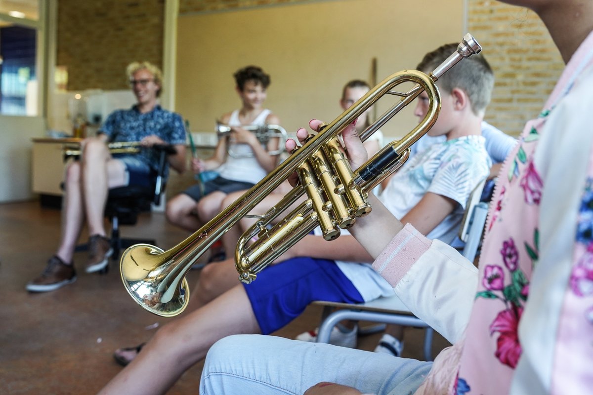 Westland Cultuurweb, @TheaterDeNaald, <a href="/WestlandsMuseum/">WestlandsMuseum</a> en <a href="/biebwestland/">Bibliotheek Westland</a> maken zich grote zorgen om de toekomst van de kunst- en cultuursector. De cultuurinstellingen luiden de noodklok: bezuinigingen leiden tot verschraling van cultuur in Westland!
 westlandcultuurweb.nl/new/781/versch…